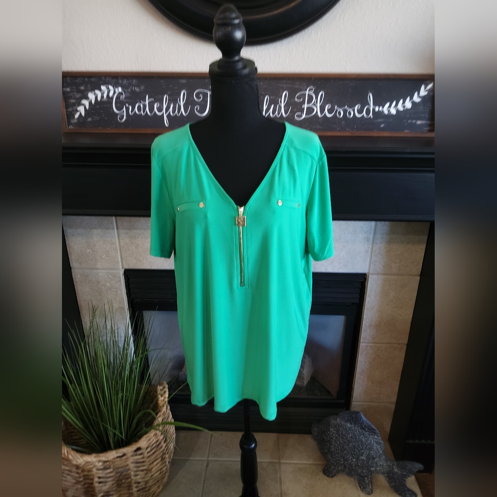 Anne Klein Emerald Green V-Neck Tunic with Gold Zip